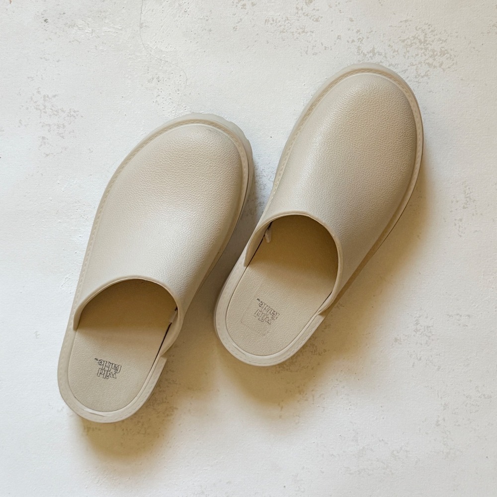 Wild Fable Womens Chunky Platform Slip On Mule Clogs Cream Beige Size 8.5